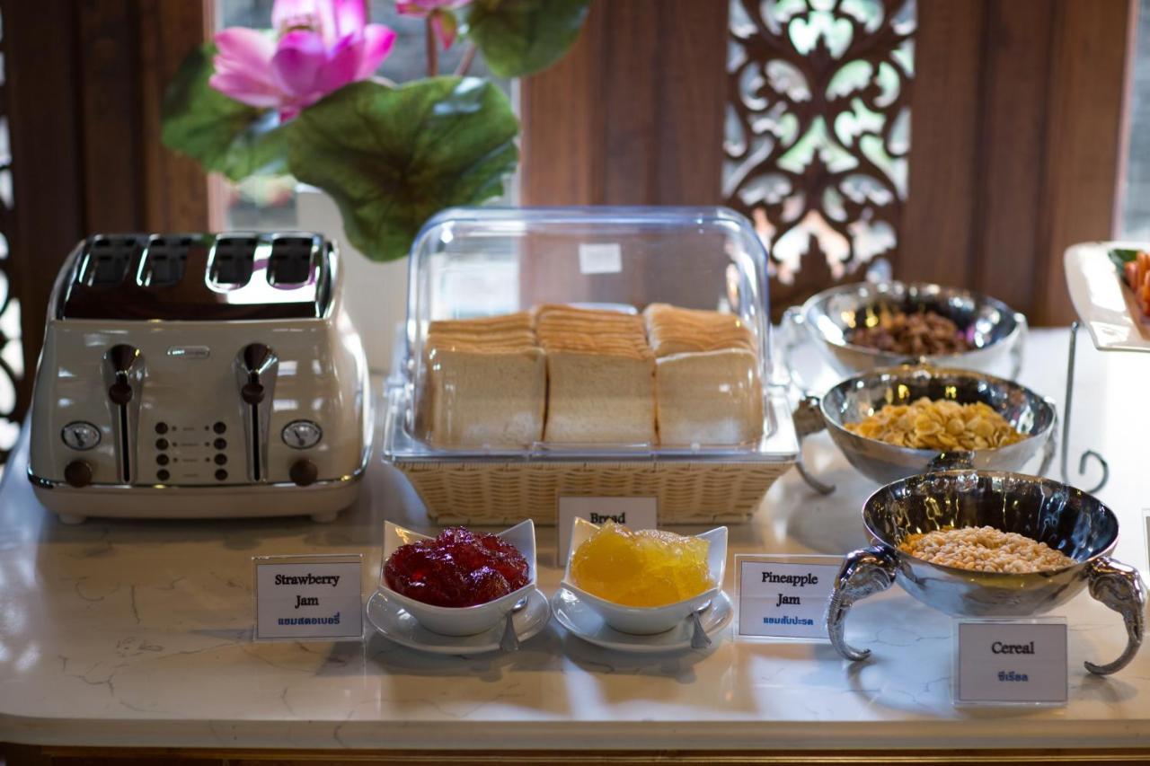 True Siam Rangnam Hotel Bangkok Eksteriør billede